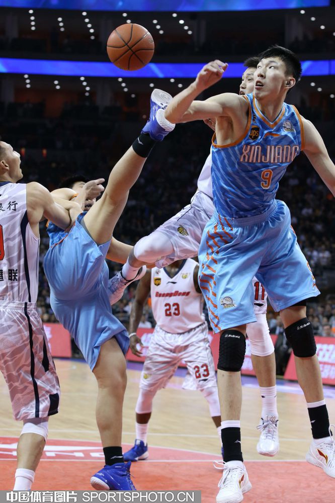 九游体育(JIUYOU)官方平台提供全球顶尖足球、篮球、网球、电子竞技等赛事即时赔率与深度分析。登录九游体育官网，畅享高清赛事直播、多元体育竞猜与安全便捷的投注体验。专业可靠，精彩尽在掌握。即刻加入，开启体育激情之旅！